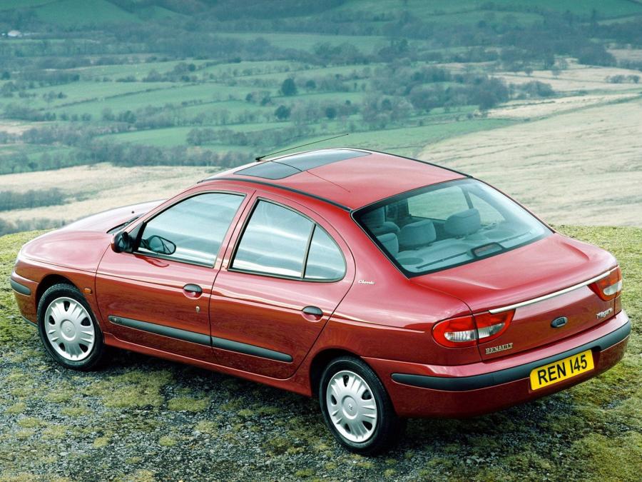  Renault Megane Sedan 1999 года  (фото 5 из 5)